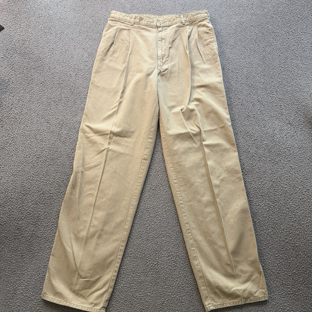 Vintage Dockers Pleated Chino Pants Classic Fit Khaki Beige Preppy Men's 32x32.5